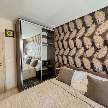 Bauhaus Labi Garden Wellness Apartment Siofok