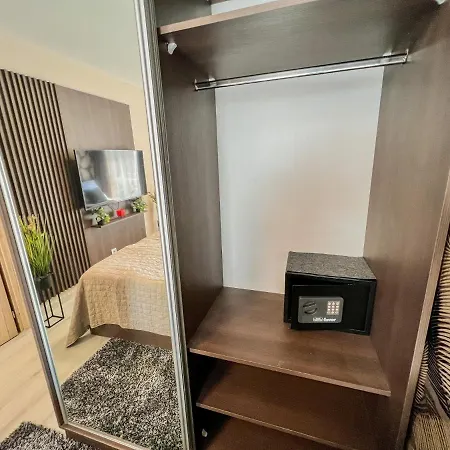 Apartment Bauhaus Labi Garden Wellness *