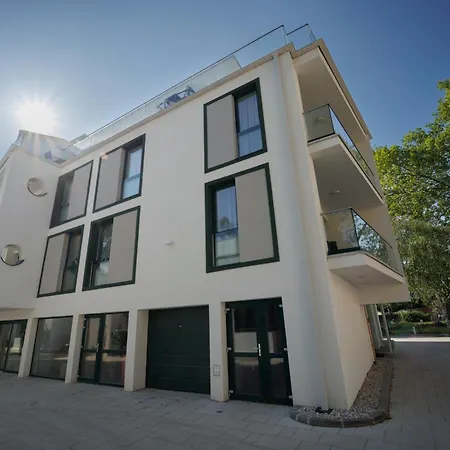 Apartment Bauhaus Labi Garden Wellness *
