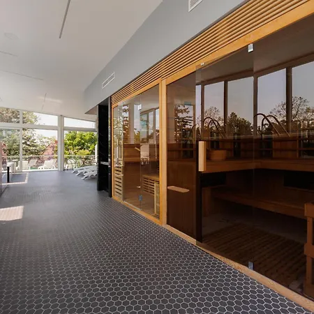 Bauhaus Labi Garden Wellness Apartment *