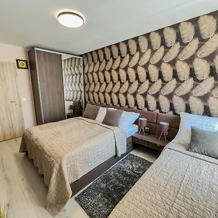 Apartment Bauhaus Labi Garden Wellness