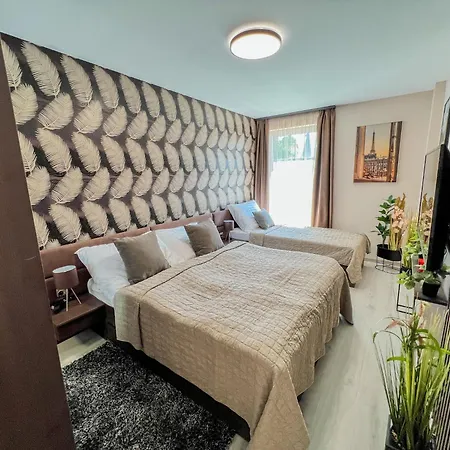 Apartament Bauhaus Labi Garden Wellness Siófok