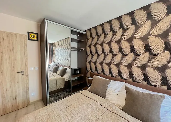 Bauhaus Labi Garden Wellness Apartamento Siófok