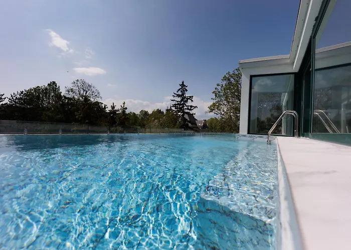 Bauhaus Labi Garden Wellness Apartamento Siófok