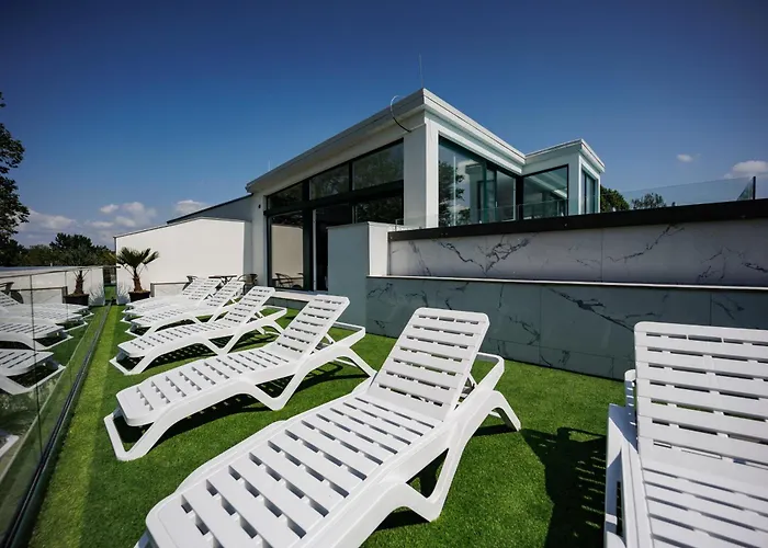 Bauhaus Labi Garden Wellness * Siófok